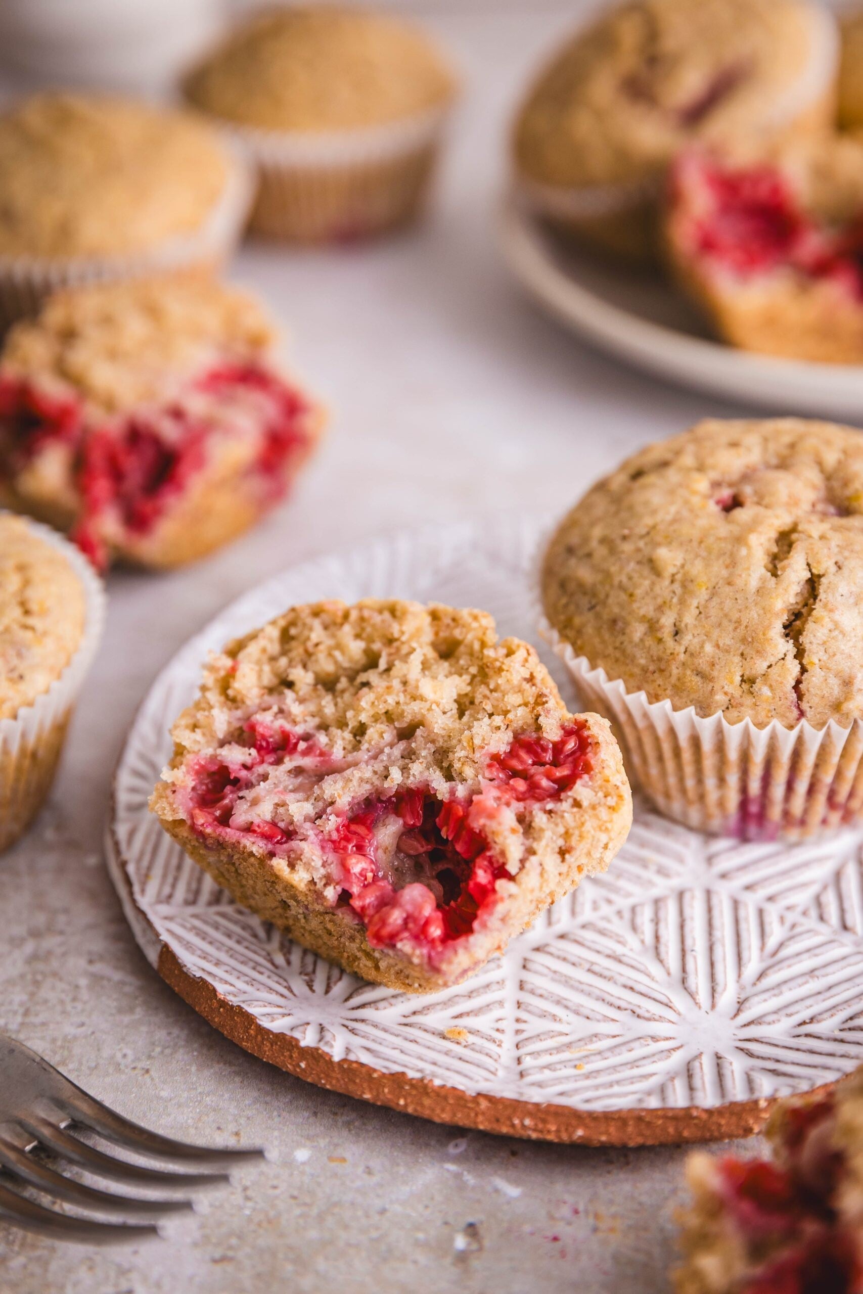 Malinové muffiny s vločkami. Pro pomalá rána i klidná odpoledne