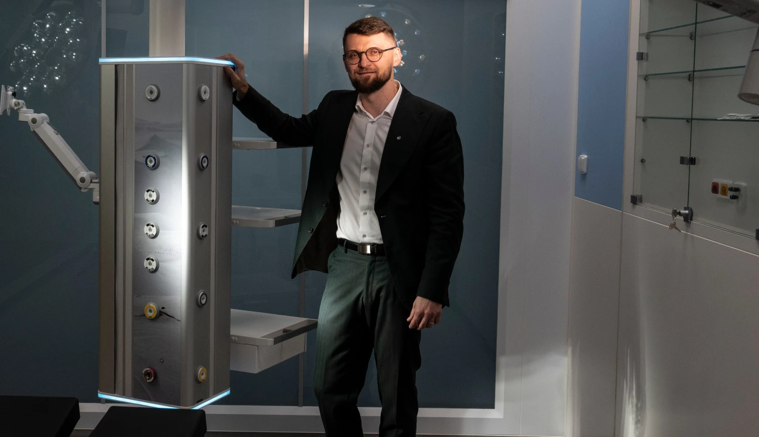 Z Krkonoš do nemocničních sálů celého světa. Příběh firmy, bez níž se neoperuje