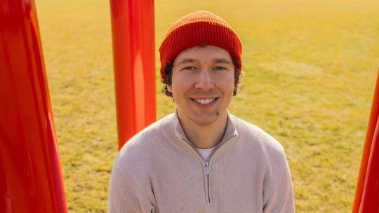 Lavičky, které můžete přenést, i&nbsp;virální video. Úspěch je pomíjivý, říká nadějný designér