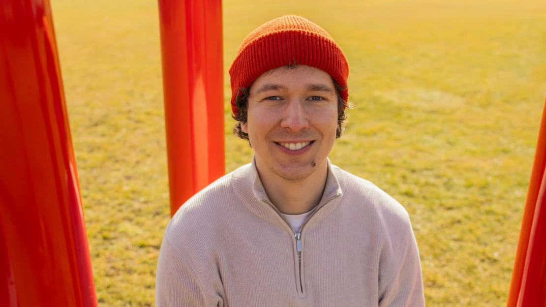 Lavičky, které můžete přenést, i&nbsp;virální video. Úspěch je pomíjivý, říká nadějný designér