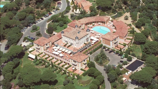 Ranní výběr: V Saint-Tropez bude zase veselo. Po Četnících přichází Bílý lotos