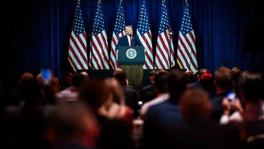 Zásoba ropy na několik let. USA budou Venezuelu spravovat roky, řekl Trump