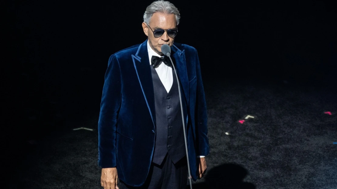 Od Bocelliho po Pitbulla. Hudební hvězdy míří do vyprodaných hal i na stadiony