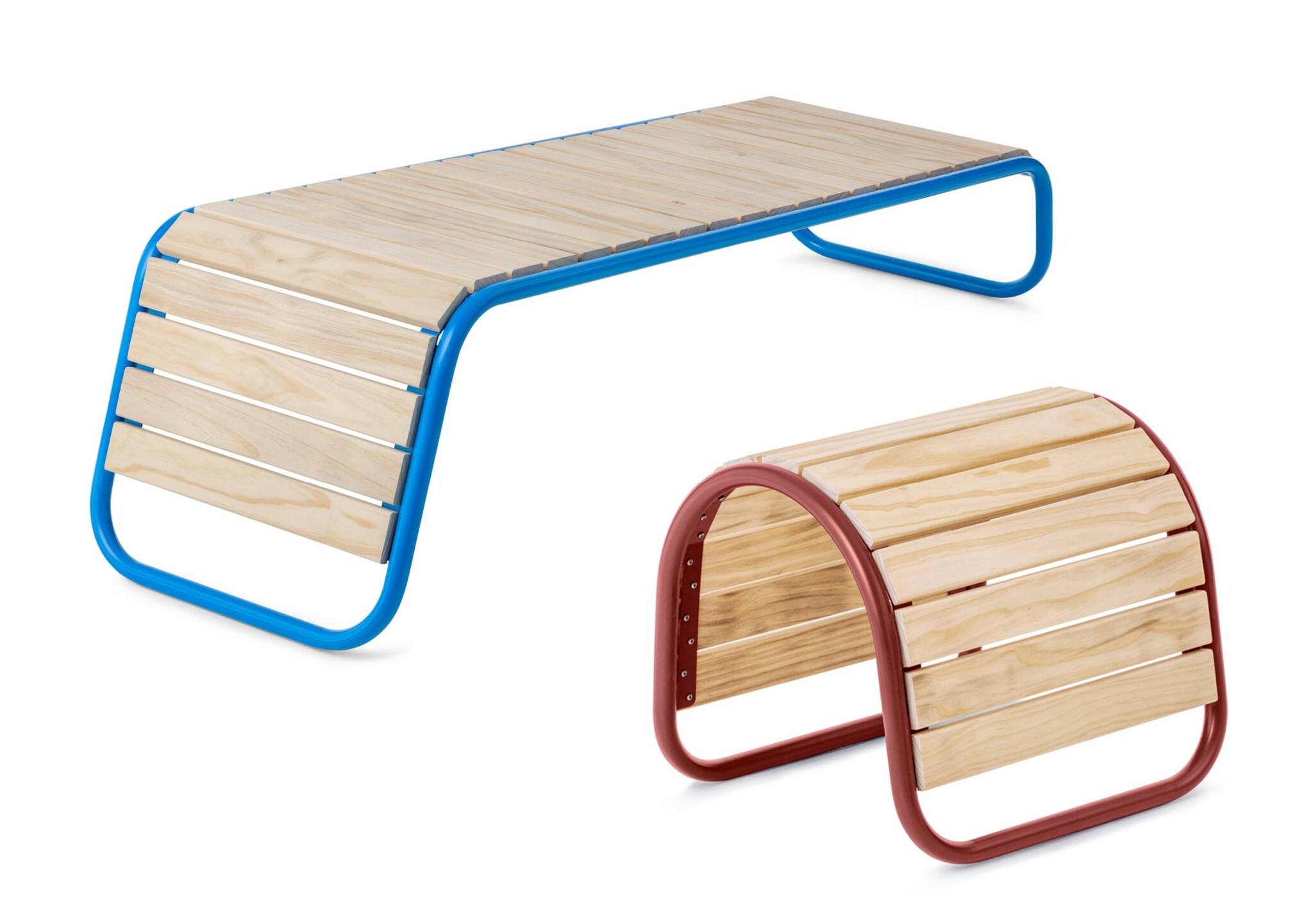 Lavičky Saddle and Tilted od Matyáše Baráka