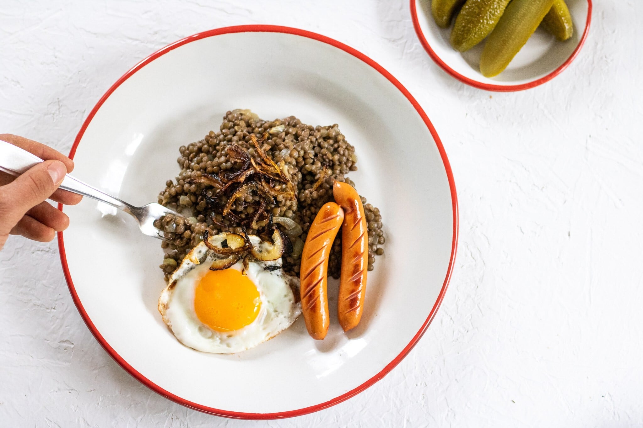 Čočka, peníze & kocovina. Novoroční tradice, kterou schvalujeme