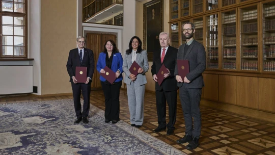 Nadace Kellnerových investuje do mozků. Ve spolupráci s&nbsp;Univerzitou Karlovou chce přilákat světové vědce