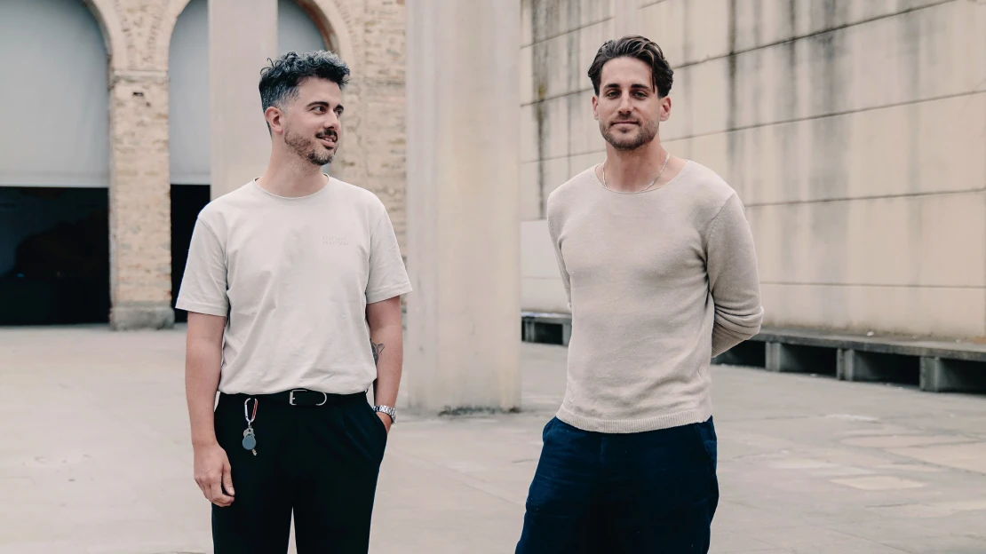 Zlaté praskliny. Jak si zakladatelé Kintsugi Perfumes otevřeli dveře do světa vůní?