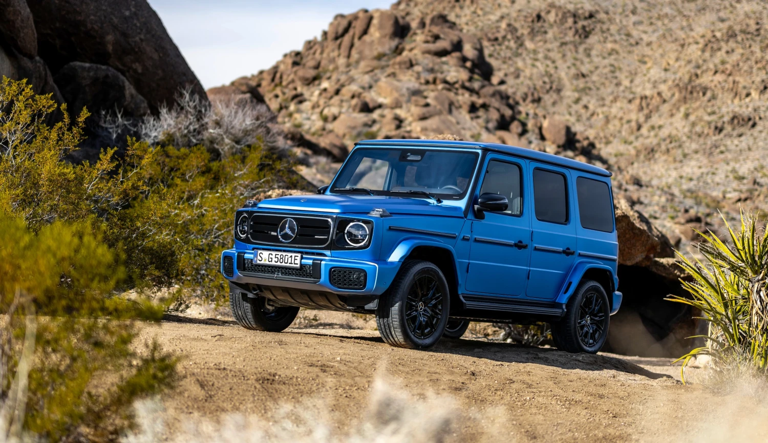 Menší, stejně hranatý a za poloviční cenu. Mercedes-Benz finišuje s „Baby G“