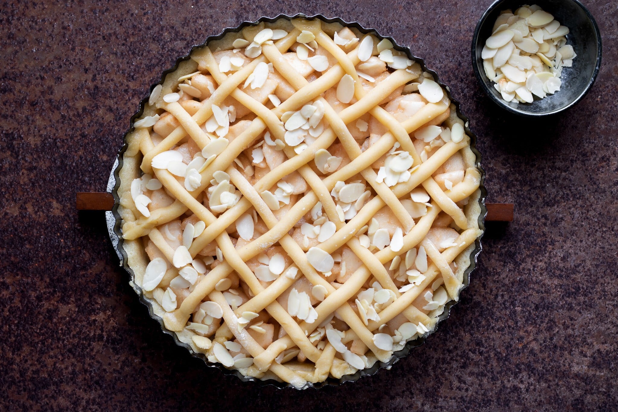 Mřížkový koláč s hruškami. Na ochutnání máte jen jednu šanci