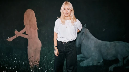 Necítit se dobře je normální. I proto Laura Limbourg maluje o úzkostech u&nbsp;mládeže