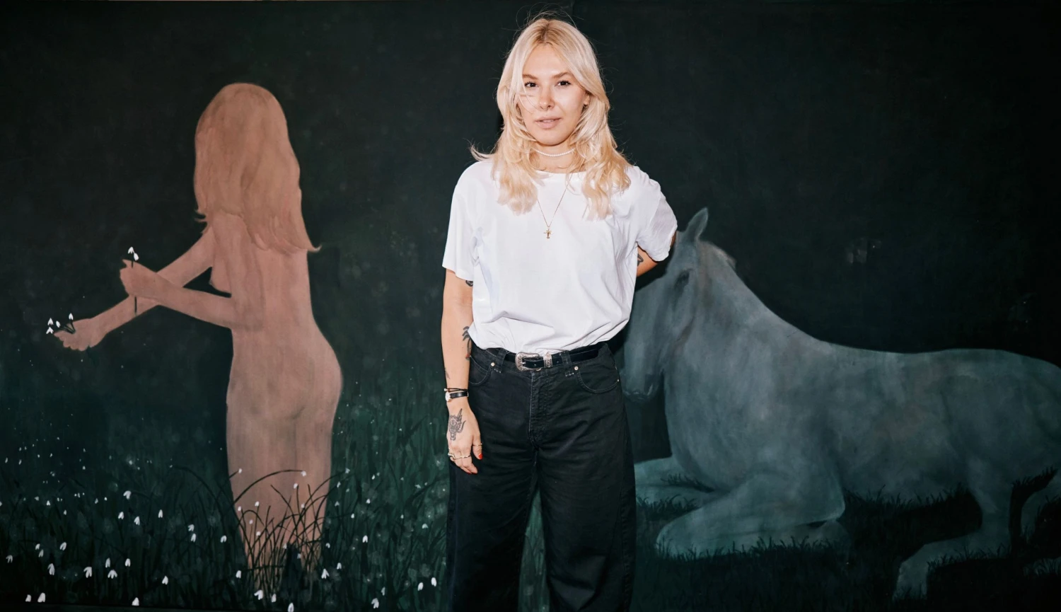 Necítit se dobře je normální. I proto Laura Limbourg maluje o úzkostech u&nbsp;mládeže