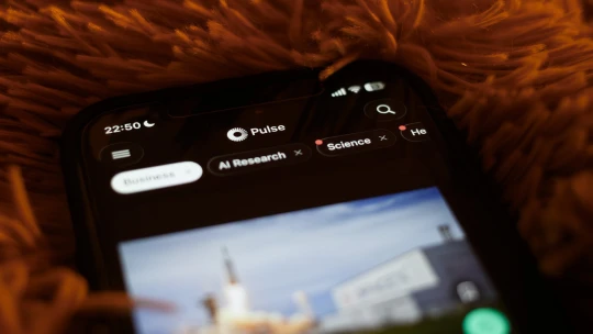 Přečtěte si komentáře, aniž byste je četli. Zkusili jsme Beckovu AI aplikaci Pulse