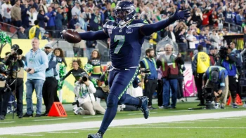 Bojovka o&nbsp;milion dolarů a uražený Trump. Jaký byl letošní Super Bowl?