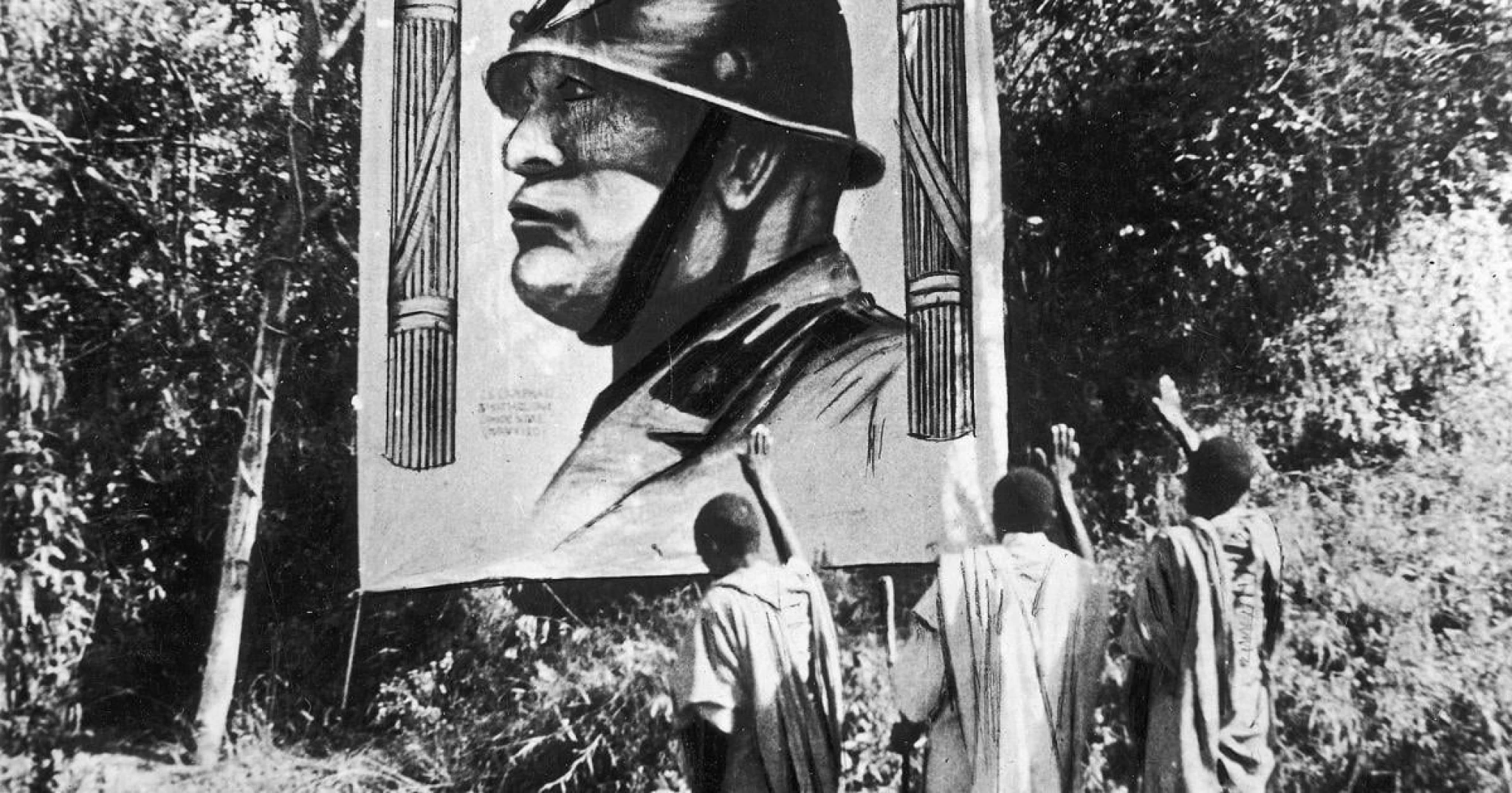 Návrat do roku 1936? Dnešní svět se tomu předválečnému podobá až moc