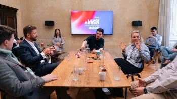 Mentální socík a strach z nového. Zavádění AI brzdí i šéfové, shodli se lidé z&nbsp;byznysu