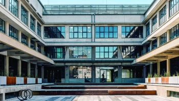 Kanceláří se loni v&nbsp;Praze postavilo nejméně v&nbsp;historii. O moderní prostory je ale zájem