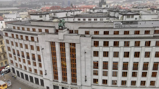 Banky loni zbohatly o&nbsp;pět miliard. Zisk se za posledních jedenáct let zdvojnásobil