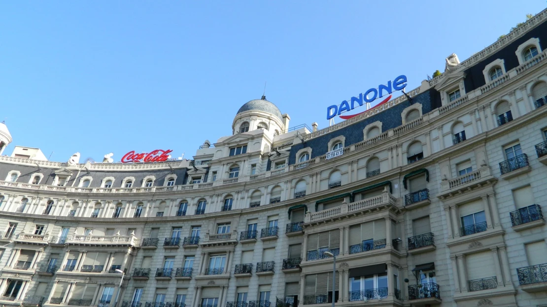 Danone proniká na trh se zdravou výživou. Za miliardu eur koupí proteinovou firmu Huel