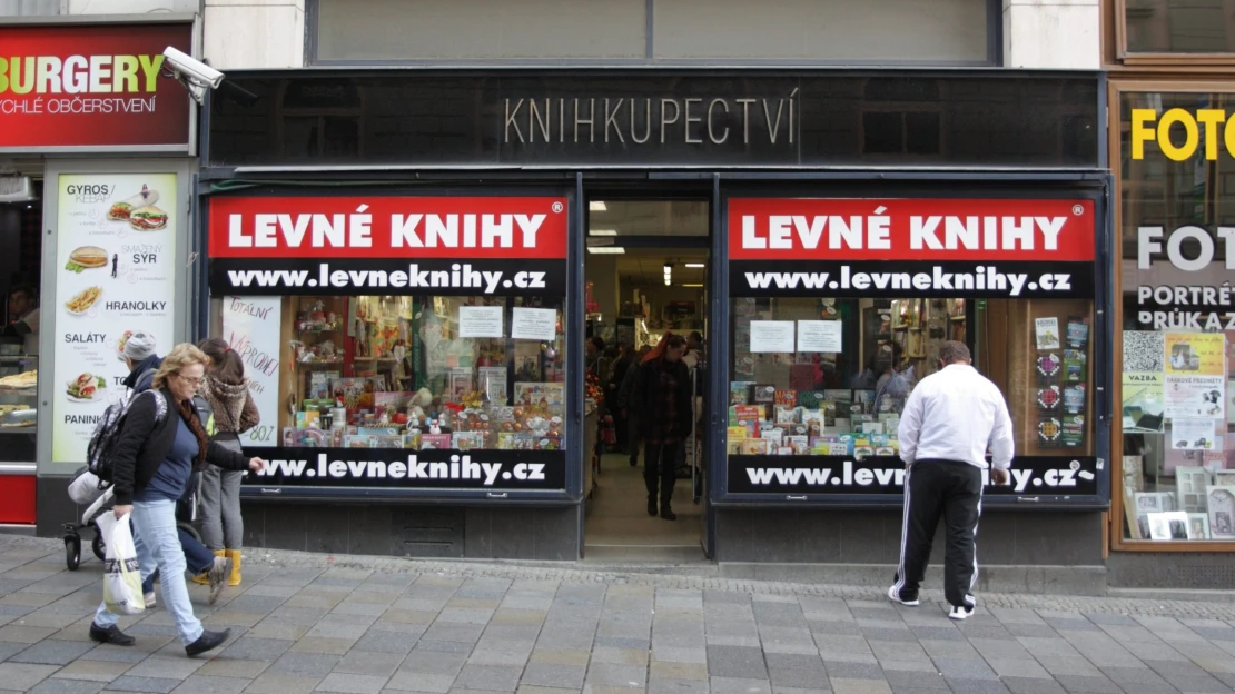 Levné knihy míří do insolvence. Po třiceti letech neustály dluhy 