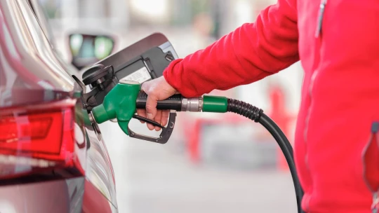 Slovinsko omezuje čerpání nafty. Jak daleko má k&nbsp;tomuto scénáři Česko?