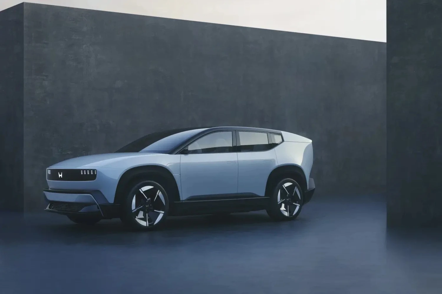 Honda vykázala první celoroční ztrátu za téměř sedmdesát let. Na vině jsou americká cla
