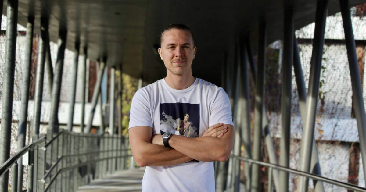 Konec lidského hlasu v audioknihách? Není to o nahrazování lidí, říká český startup