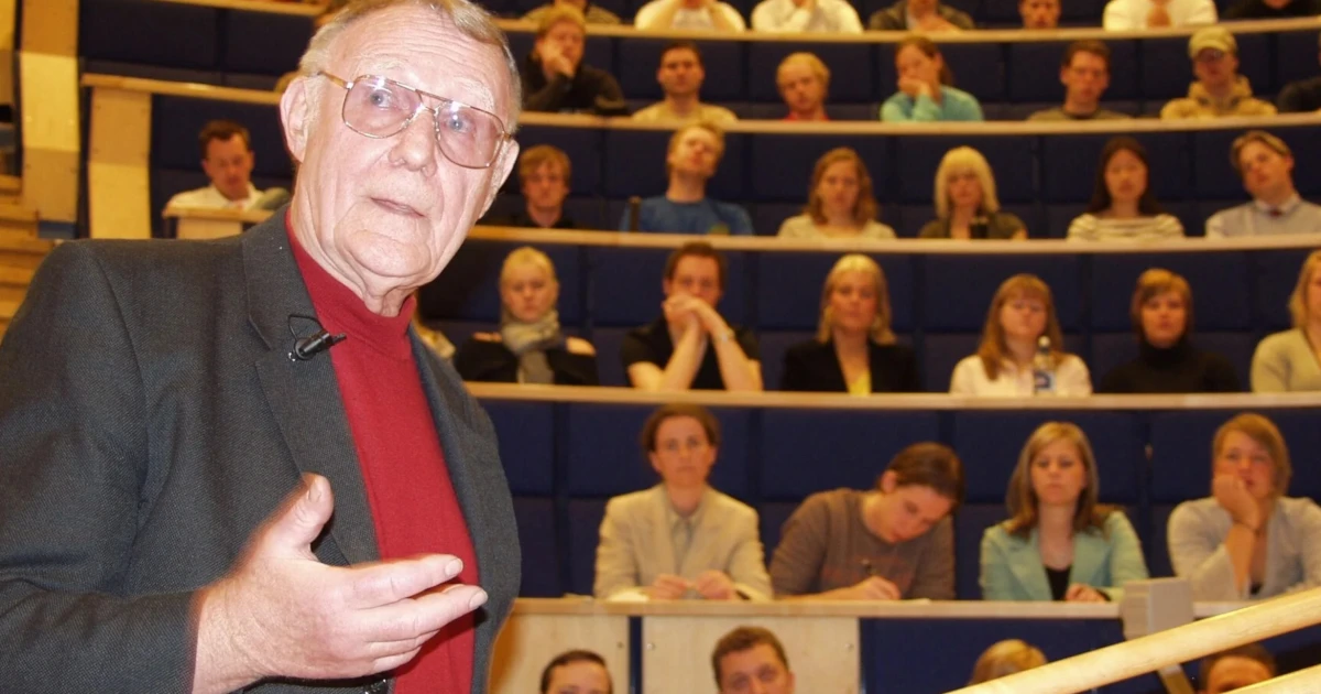 Vydělal miliardy, přesto nakupoval na blešáku. Před sto lety se narodil Pan IKEA