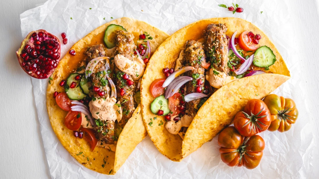 Vtipná večeře do třiceti minut: domácí kofta kebab z trouby