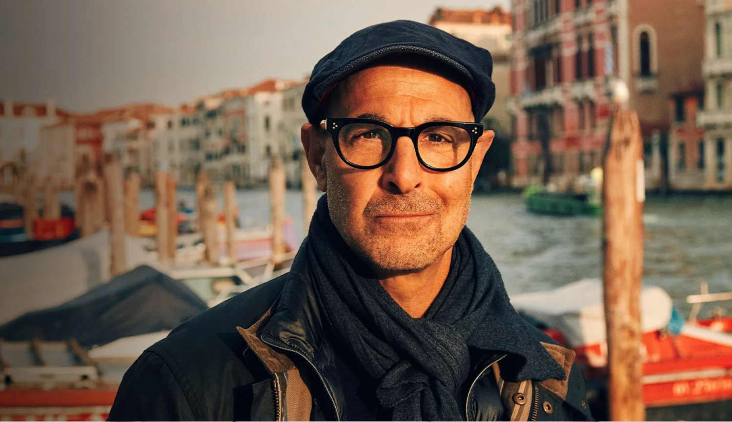 Prada, Konkláve i&nbsp;Všechny chutě Itálie. Stanley Tucci je v&nbsp;pětašedesáti hvězdou