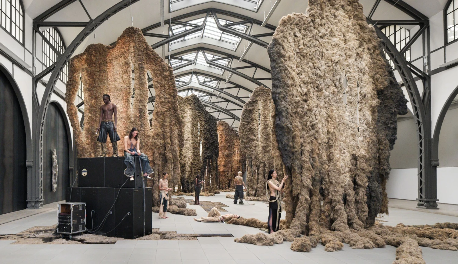 Národní galerie patří Generaci Z. Jak vidí svět nejmladší tvůrci?