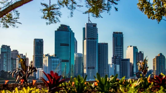 Brisbane první, Praha třináctá. Tohle je padesát nejlepších míst, kde žít s rodinou