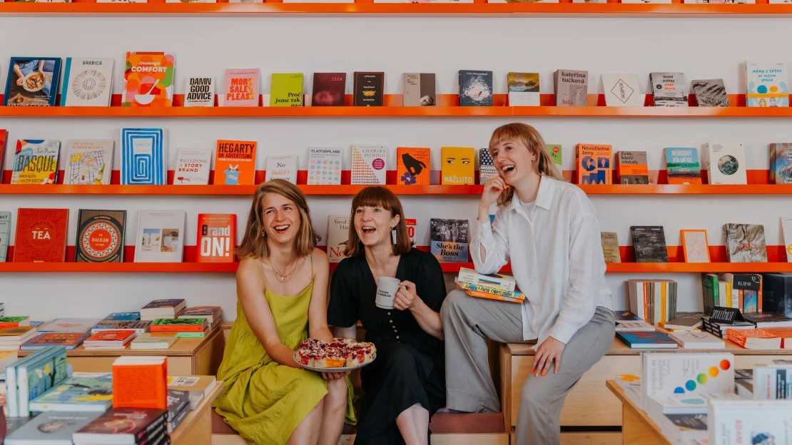 Knihy, gastro a&nbsp;komunita. V&nbsp;Brně boduje kavárna s&nbsp;nezvyklým konceptem