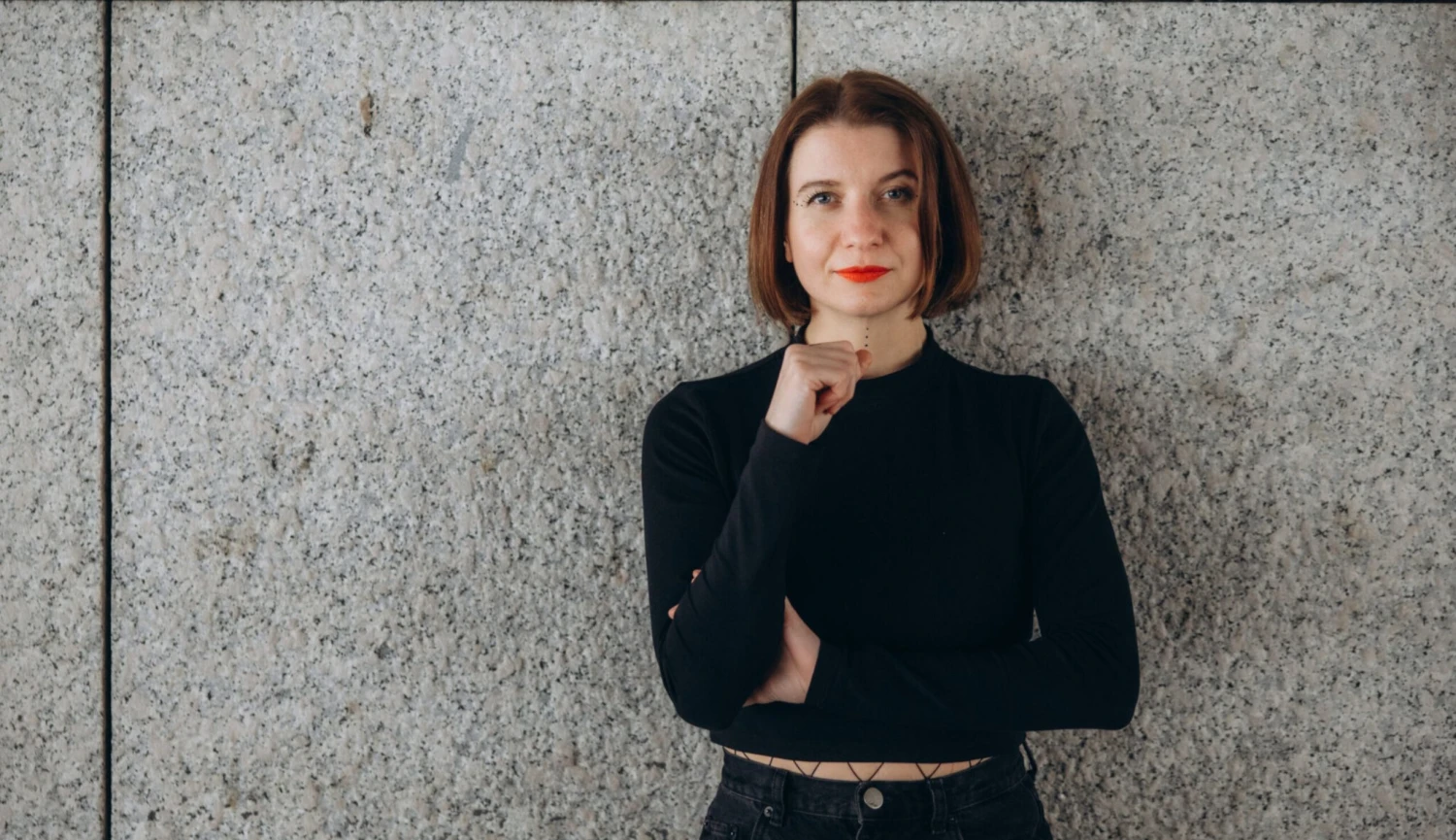 Orlické hory, uzené tofu a Cirk La Putyka. Poznejte Jasmínu Houdek Out of Office