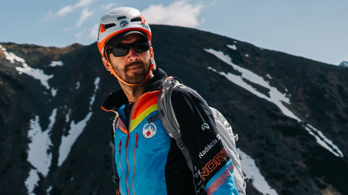 Lidi si kategorizuju na Nastěnky a Marfuši, říká horský záchranář Mrázik