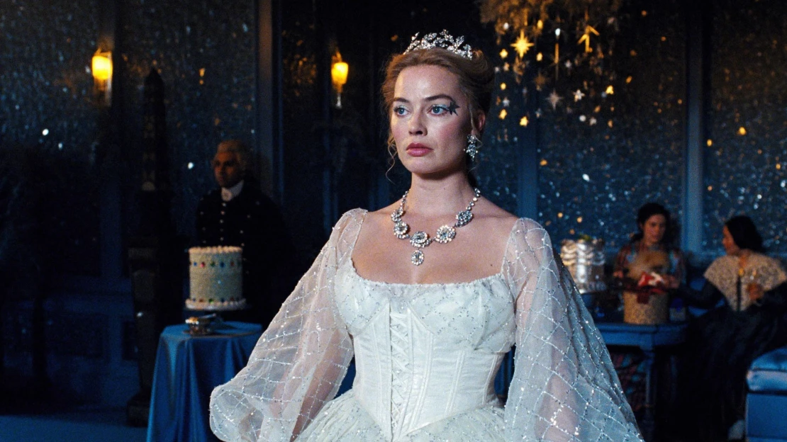 Zlatý zub a&nbsp;zakázaná láska. Toto je příběh šperků z filmu Bouřlivé výšiny