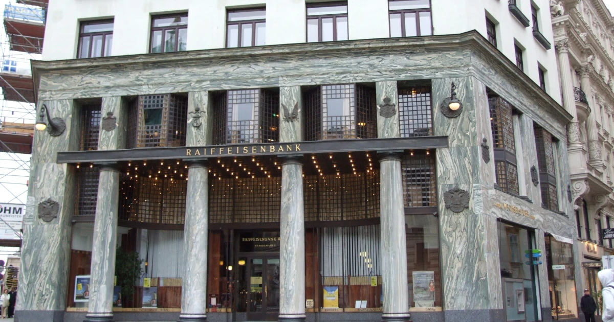 Rakouská Raiffeisen koupí rumunskou banku Garanti. Expanze převýší čtrnáct miliard korun