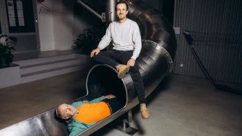 Vizionář a vůdce z World of Warcraft. Otec a syn dotáhli Scio od testů k obří síti škol