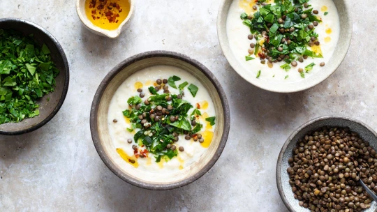 Syrská jogurtová polévka. Neobvyklá, sytá a velice návyková