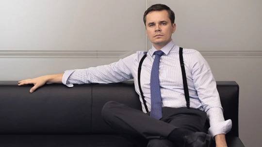 V Česku dělá miliardové obchody, přesto ho téměř nikdo nezná. Kdo je Petr Rieger?