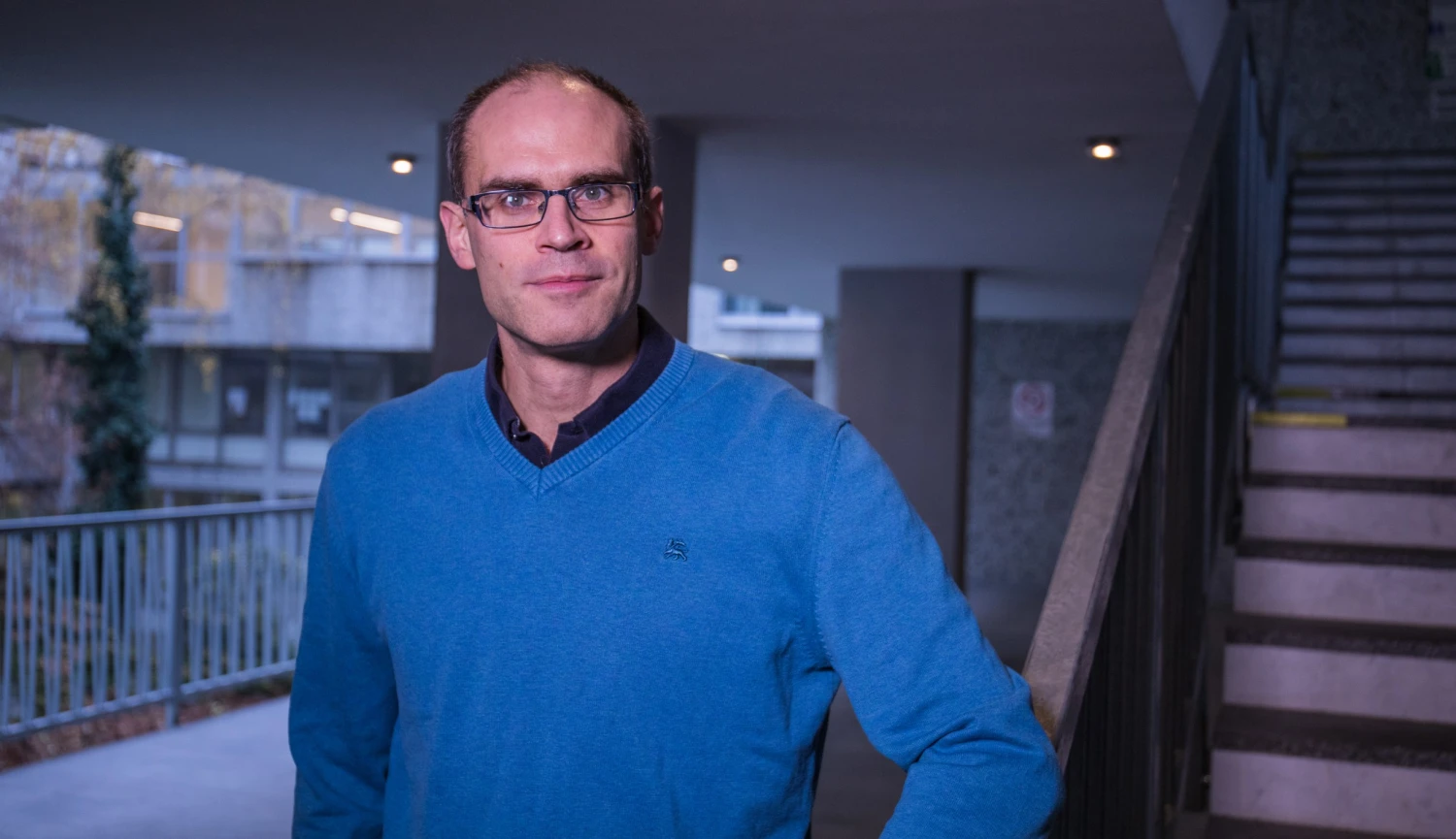 Víc než na přístroje se spoléhám na vlastní ruce, říká neurochirurg Vladimír Beneš