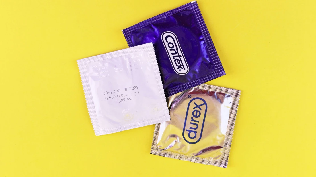 Největší výrobce kondomů zdražuje. Karex reaguje na rostoucí náklady kvůli válce v&nbsp;Íránu