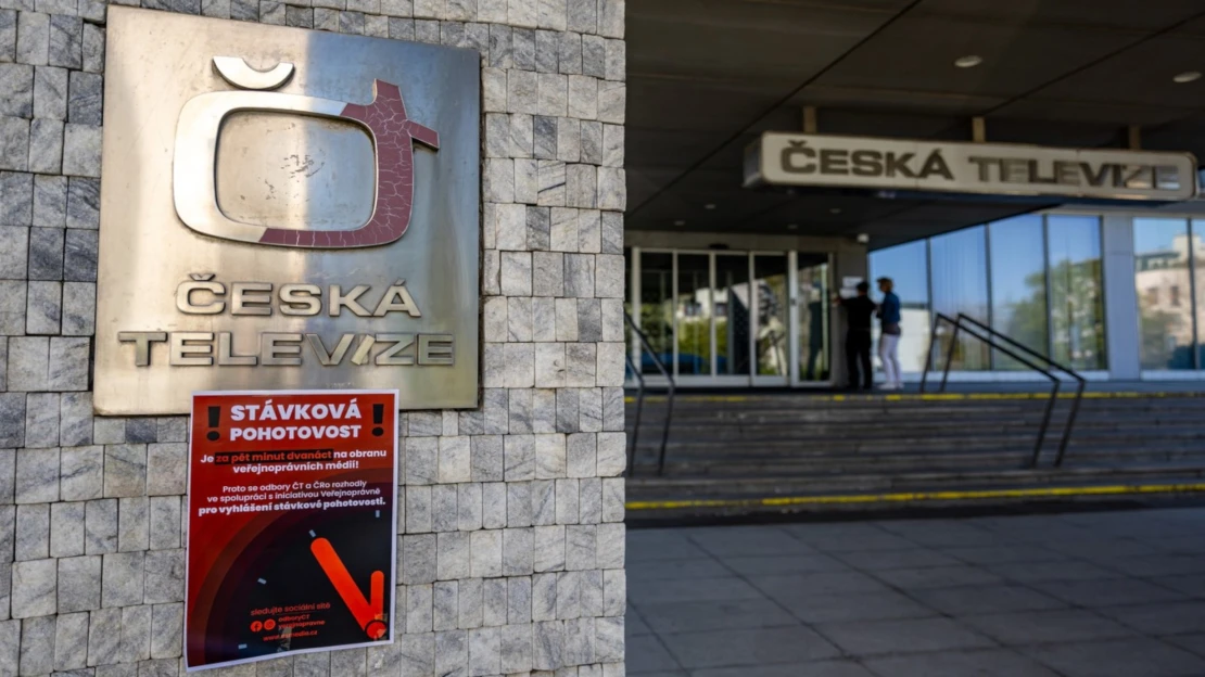 Ranní výběr: Vládní Česká televize na obzoru a&nbsp;požehnané svatovítské varhany