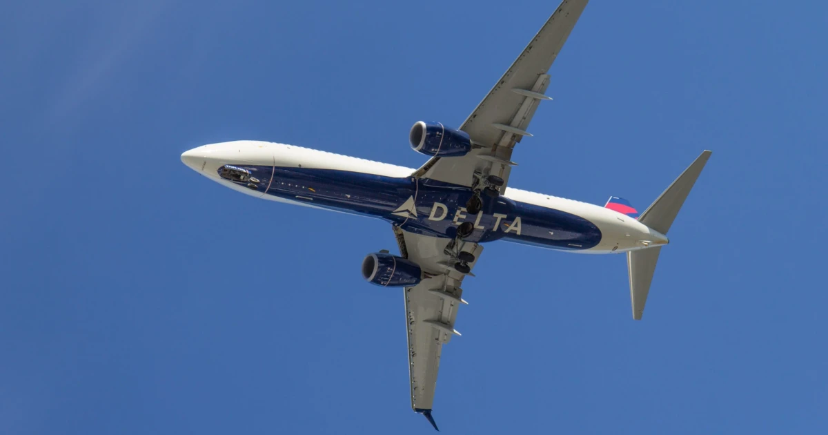 Delta Airlines omezí expanzi. Ztráty z drahého paliva pokryje zdražením letenek