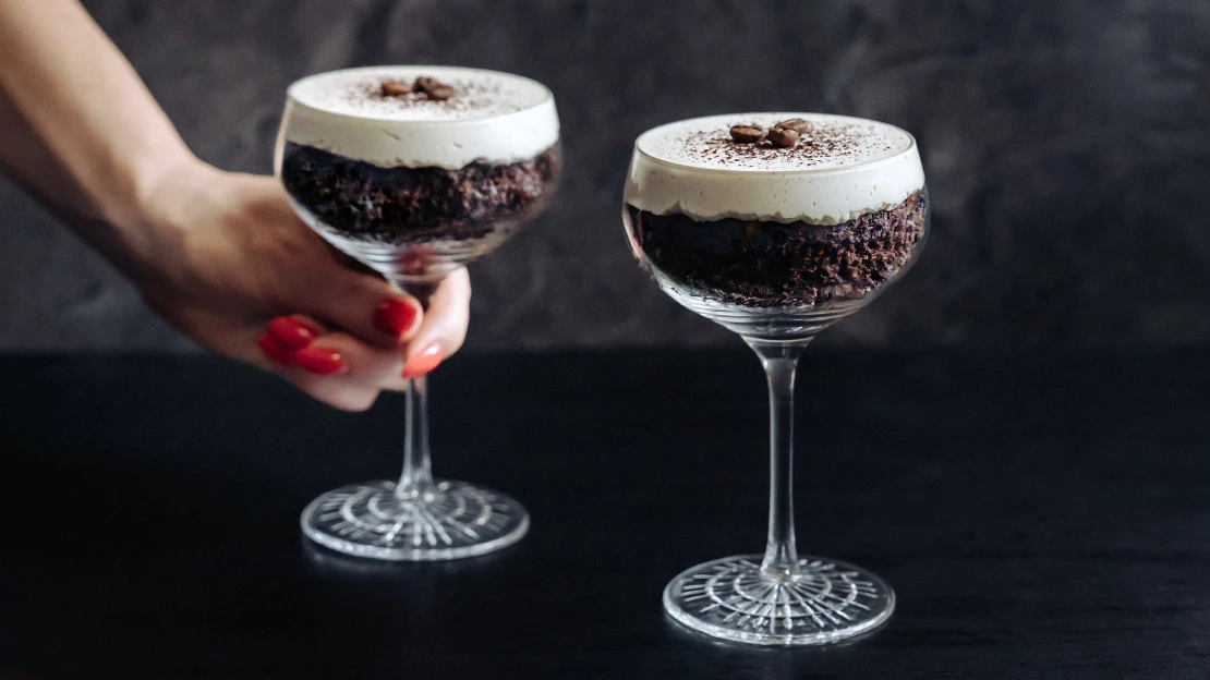 Dekadentní finále. Espresso martini brownie na hořkosladký život!