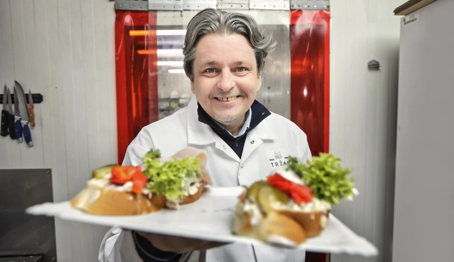 Král chlebíčků. Jiří z Poděbrad buduje stamilionovou říši lahůdek