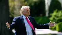 Víkendový výběr: Trumpův vítězný oblouk má mít 76 metrů a&nbsp;Oura míří na burzu