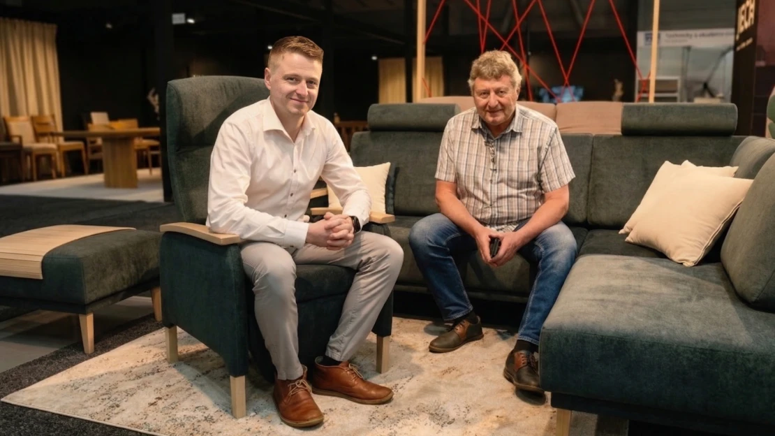 Prvorozený dostane firmu, ostatní byty. Jen tak se nikdo nepoveze, říká nábytkář Jech