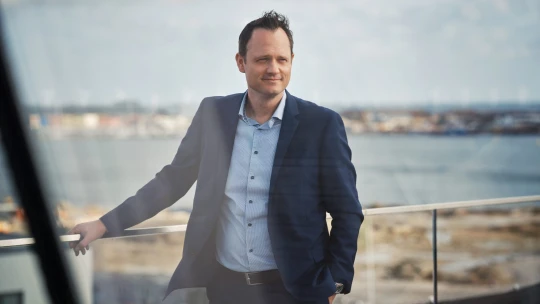 Saxo Bank klesl zisk, klientů a&nbsp;spravovaných aktiv jí ale přibylo