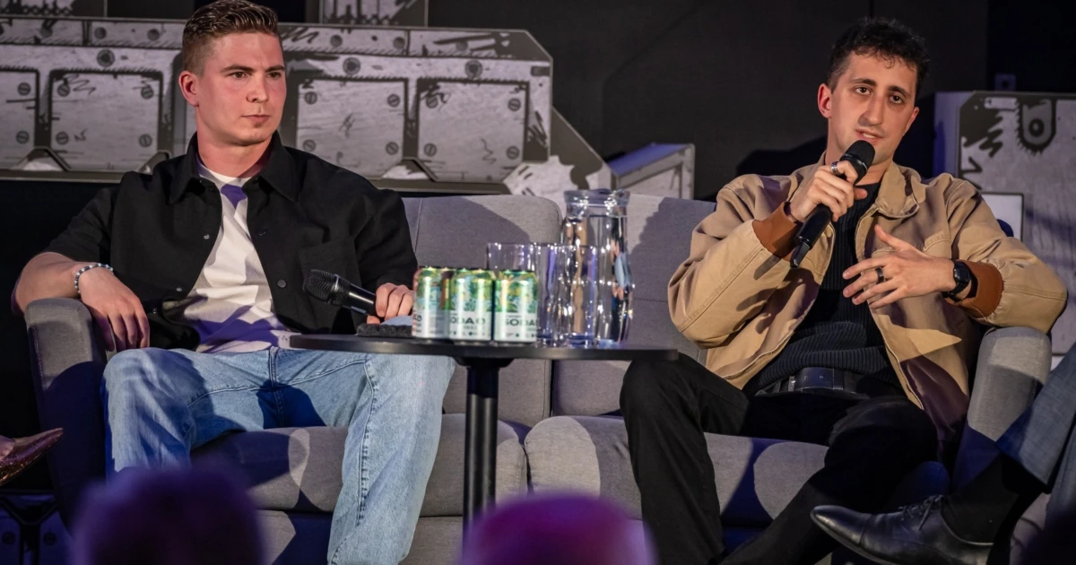 Odkaz našich tátů byl plamen, který v nás hořel, říká dvojice za nápoji Prager’s