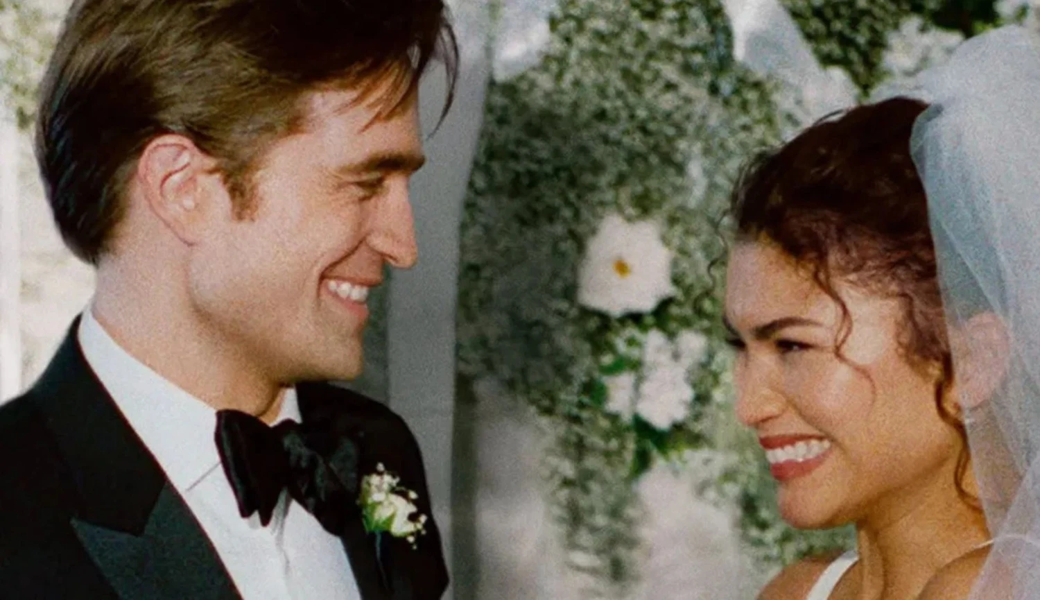 Obešli všechny kavárny, vystrojili svatbu. Z filmu Drama je hit díky důrazu na detail